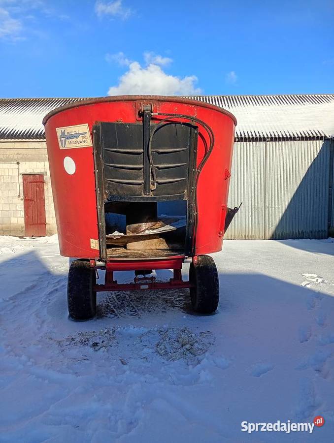 Wóz paszowy nieuszkodzony Chojeniec sprzedam