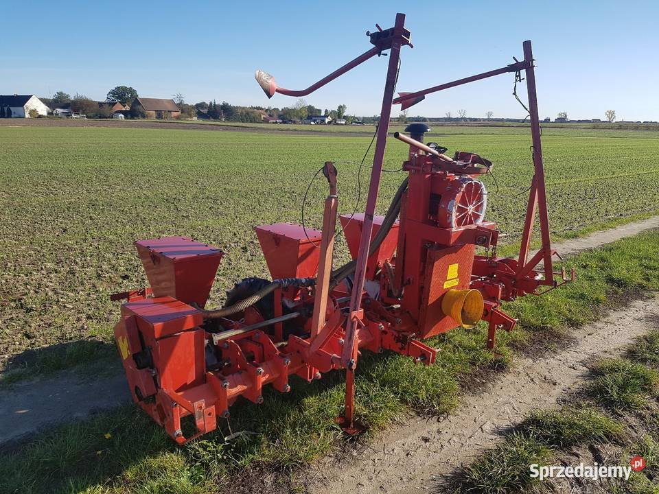 siewnik do kukurydzy Becker Aeromat Korfantów