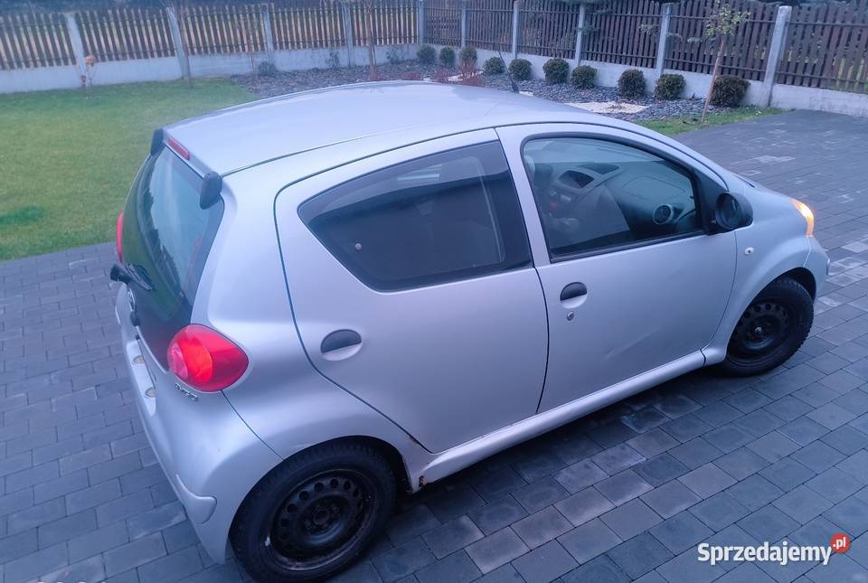 Toyota Aygo 10 Benzyna Wolbrom sprzedam