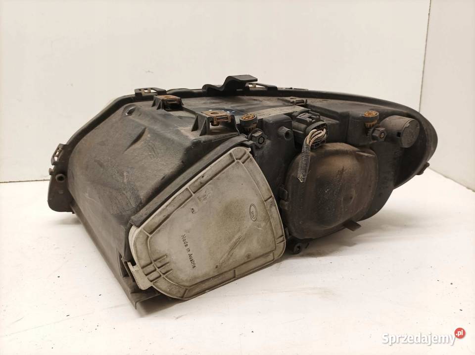 LAMPA PRZÓD PRAWA EUROPA 04857702AB Chrysler