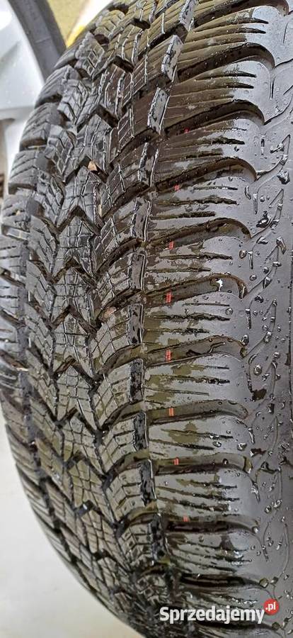 Komplet alufelg HONDA r 17 z oponami zimowymi sprzedam