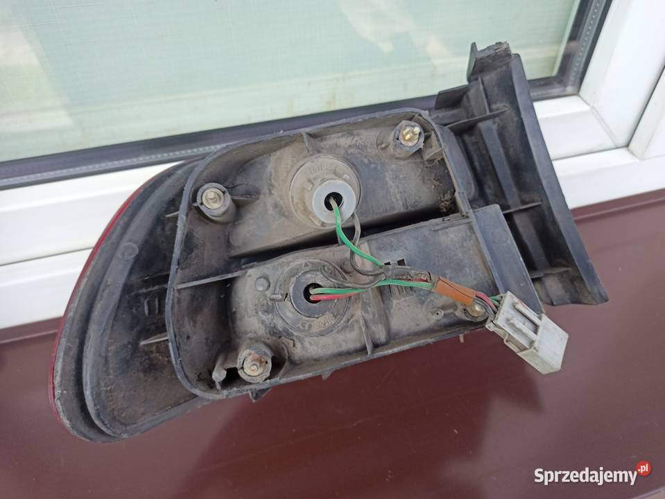 Honda Civic V 5gen hatchback lampa tył tylna lampy tylne łódzkie Sieradz