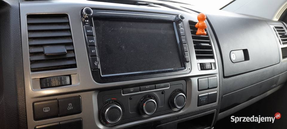 Vw t5 uchwyt na kubki Świebodzin