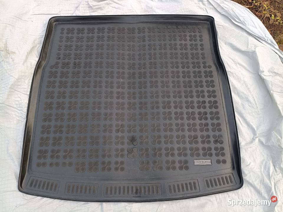Mata bagażnika Opel Insignia kombi Dywaniki małopolskie Andrychów