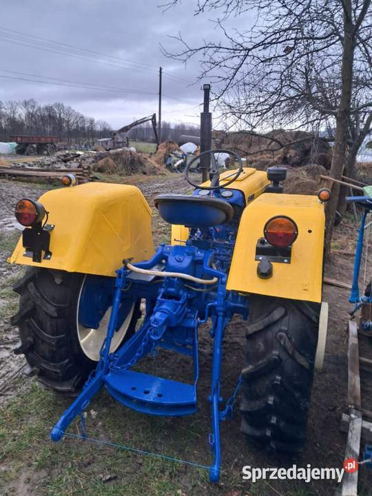 ursus c330 nowe opony sprzedam