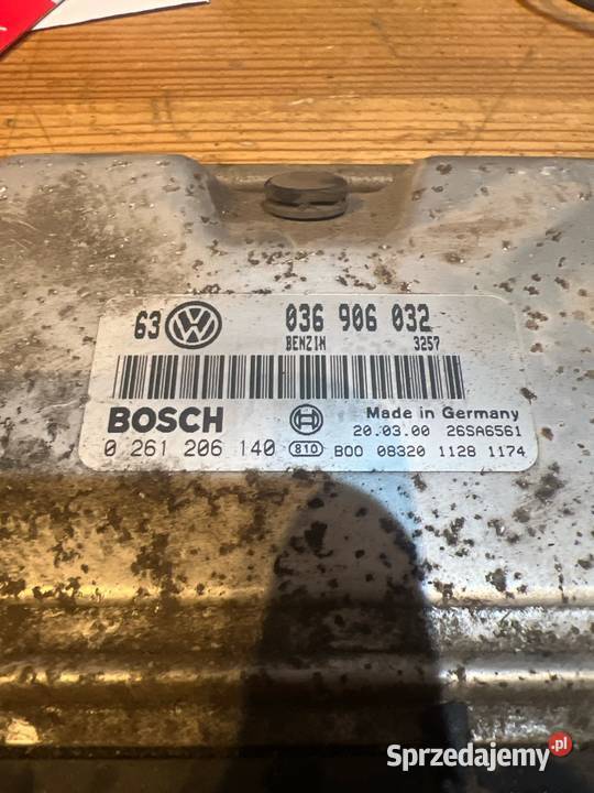 Komputer silnika vw 036906032 Margonin
