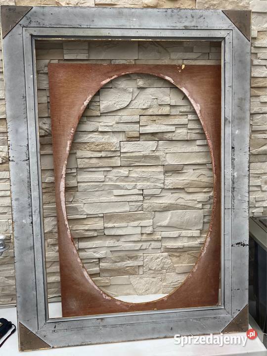 Bogato rzeźbiona rama drewniana do obrazu lustra