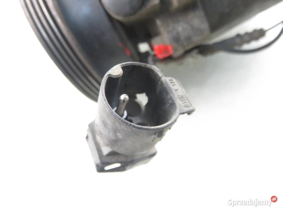 KOMPRESOR KLIMATYZACJI BMW E36 318 i 8390228 osobowe