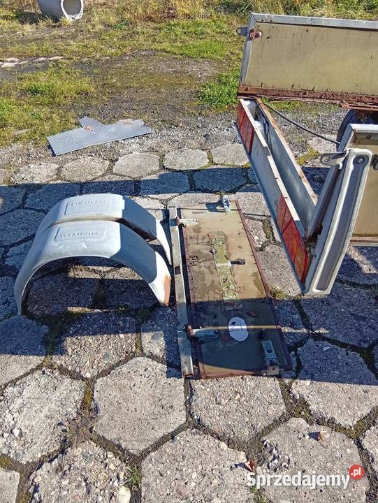 Przyczepka do remontu sprzedam