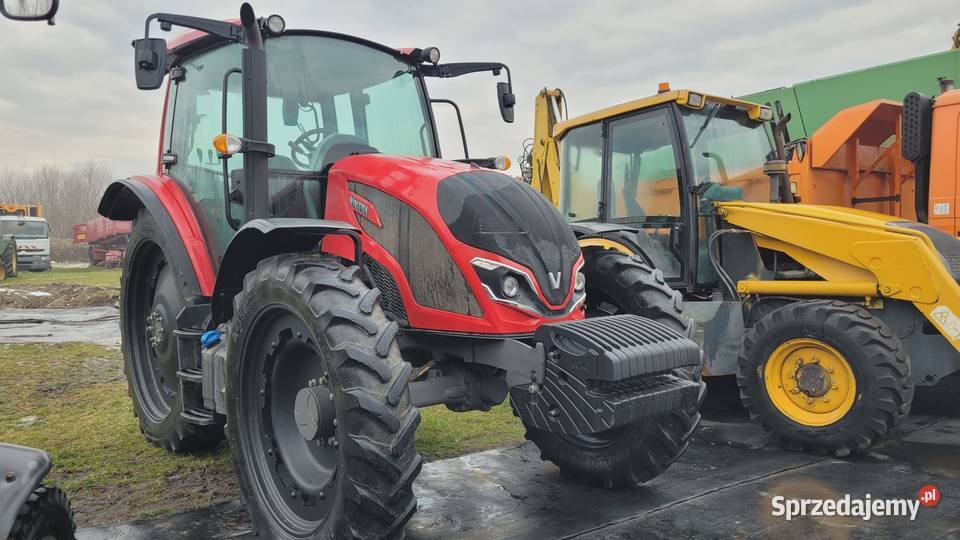 Valtra A105 HiCrop OKAZJA 2022 r wąskie koła Klimatyzacja podkarpackie Zaklików