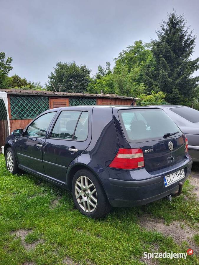 Golf IV 14 benzyna sprzedam Golf Samochody osobowe Sumin