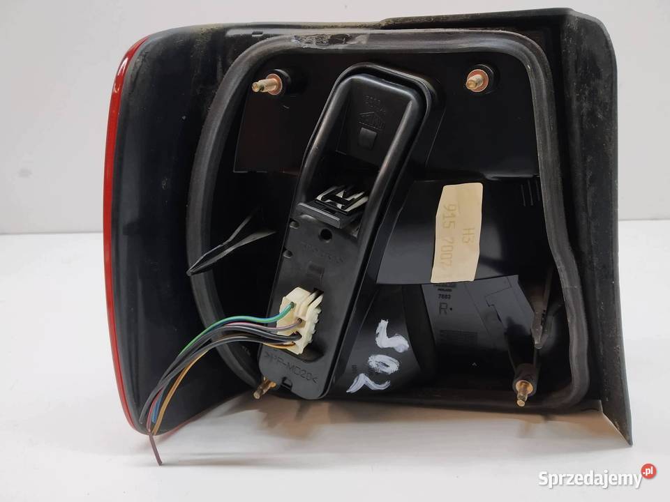 LAMPA TYŁ PRAWA SEDAN 9157007 Volvo S70 I