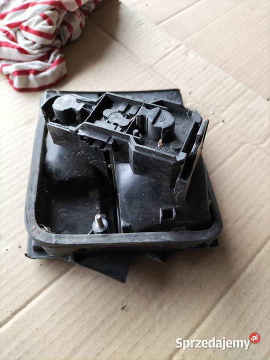 Vento LAMPA TYŁ TYLNA KLAPA lubelskie Kamień-Kolonia