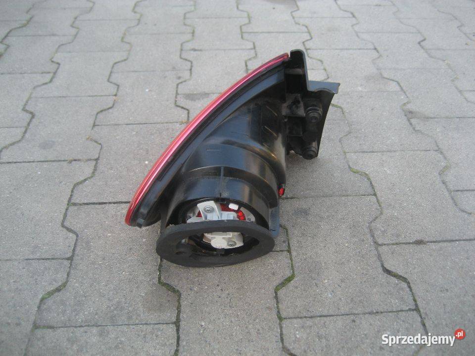 SEAT ALTEA 5P0 0408r LAMPA TYŁ PRAWA 5P0945112 Rakoniewice