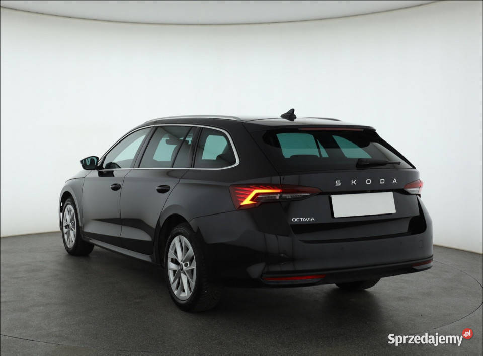 Skoda Octavia 15 eTSI mHEV mazowieckie Piaseczno