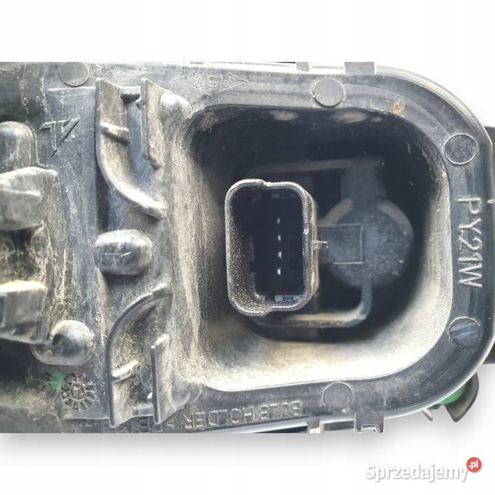 LAMPA PRAWA Renault Clio IV HTB 20122016 tylna Chełm