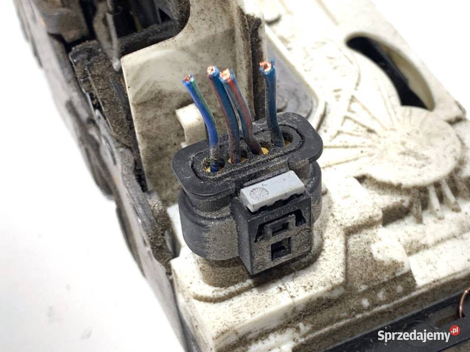 ZAMEK DRZWI PRAWY PRZÓD VW CARFTER 30 35 Bus osobowe podkarpackie