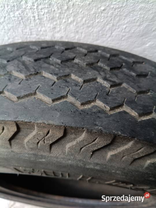 Sprzedam oponę rolniczą 60016 z felgą Opony rolnicze Ślesin