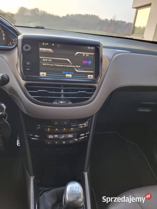 2013 r Peugeot 2008