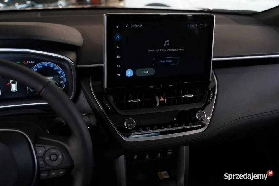 Toyota Corolla Cross 140 Hybryda Style Kamera relingi dachowe sprzedam