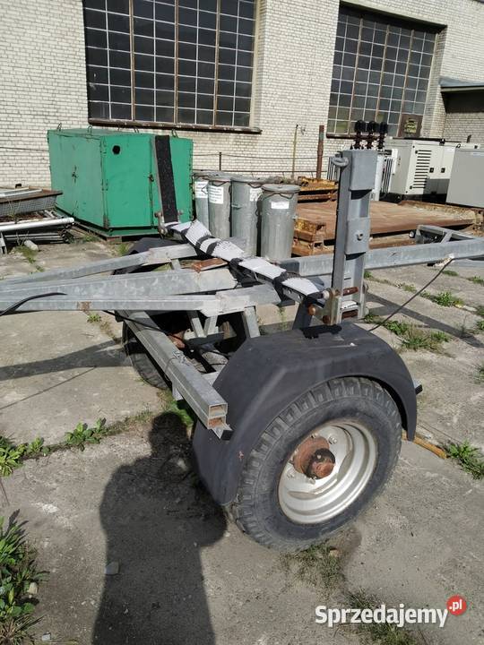 Przyczepa dłużycowa