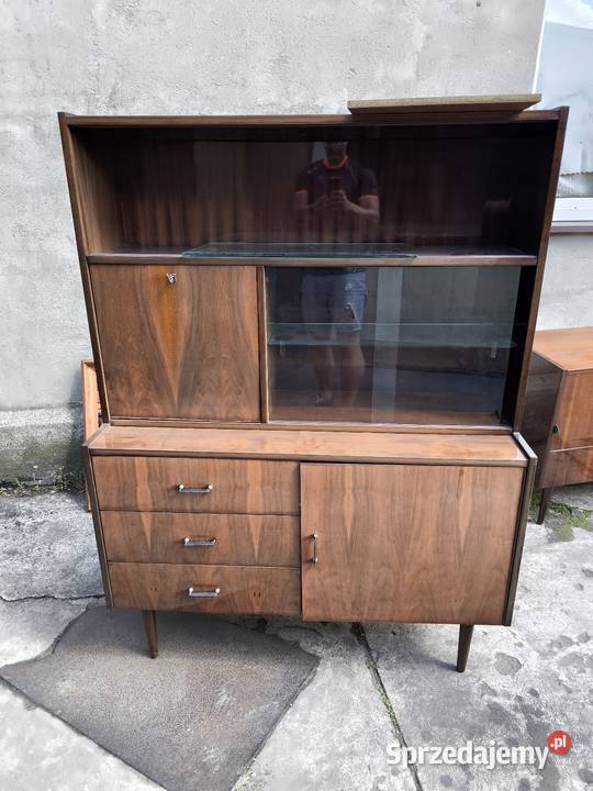Meble z okresu PRL vintage retro kredens komoda