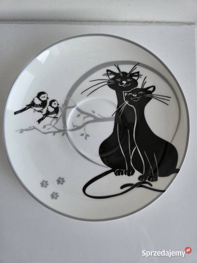 2 białe filiżanki w czarne koty ze spodkami biały Filiżanki i spodki Liszki