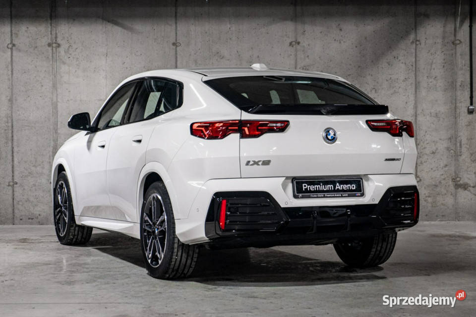 BMW iX2 iX2 eDrive20 Dostępne ręki nawigacja