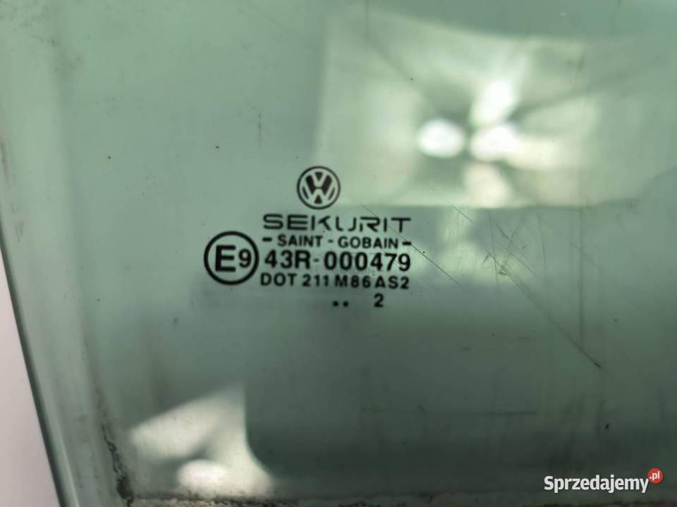 SZYBA PRAWY PRZÓD VOLKSWAGEN POLO 9N