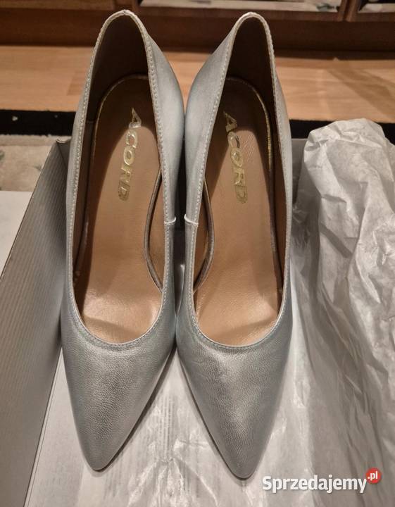 Buty ślubne 37