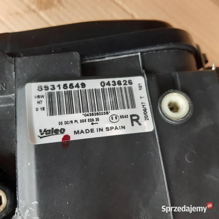 Passat b6 lampa przednia kompletna bi xenon osobowe Bystrzyca Kłodzka