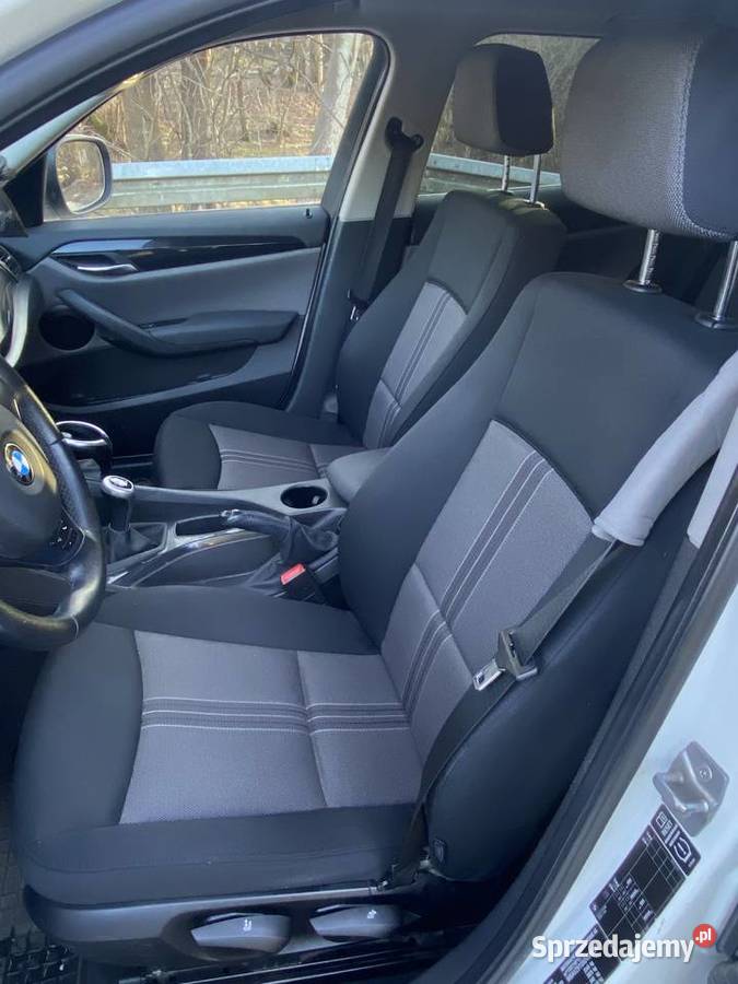 BMW X1 20D Rok produkcji 2011 świętokrzyskie Dwikozy