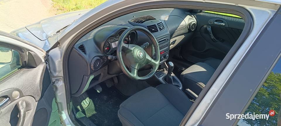 Alfa Romeo 147 16 105 benzyna 2010 Brodnica