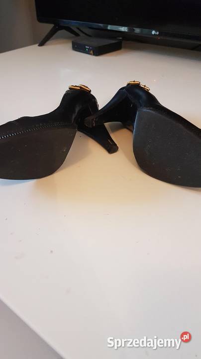 Czółenka damskie na obcasie Burberry 39 Skawina