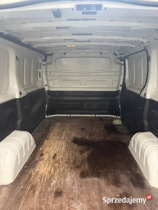 Renault Trafic 16d 120 2016r REMONCIE SILNIKA