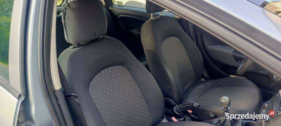 Fiat Punto 14 LPG pewne auto na dojazdy do pracy nieuszkodzony Katowice