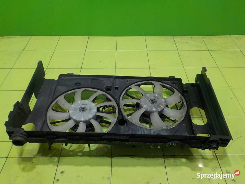 TOYOTA PRIUS III 18 VVTI 10r wentylator osobowe Suków