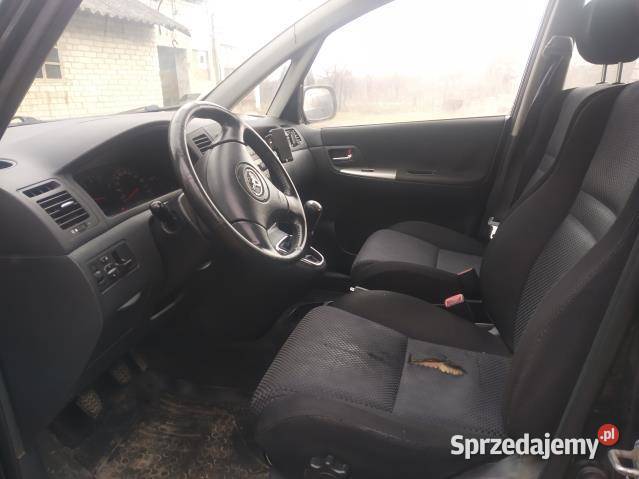 Toyota Corolla Verso Chobrzany