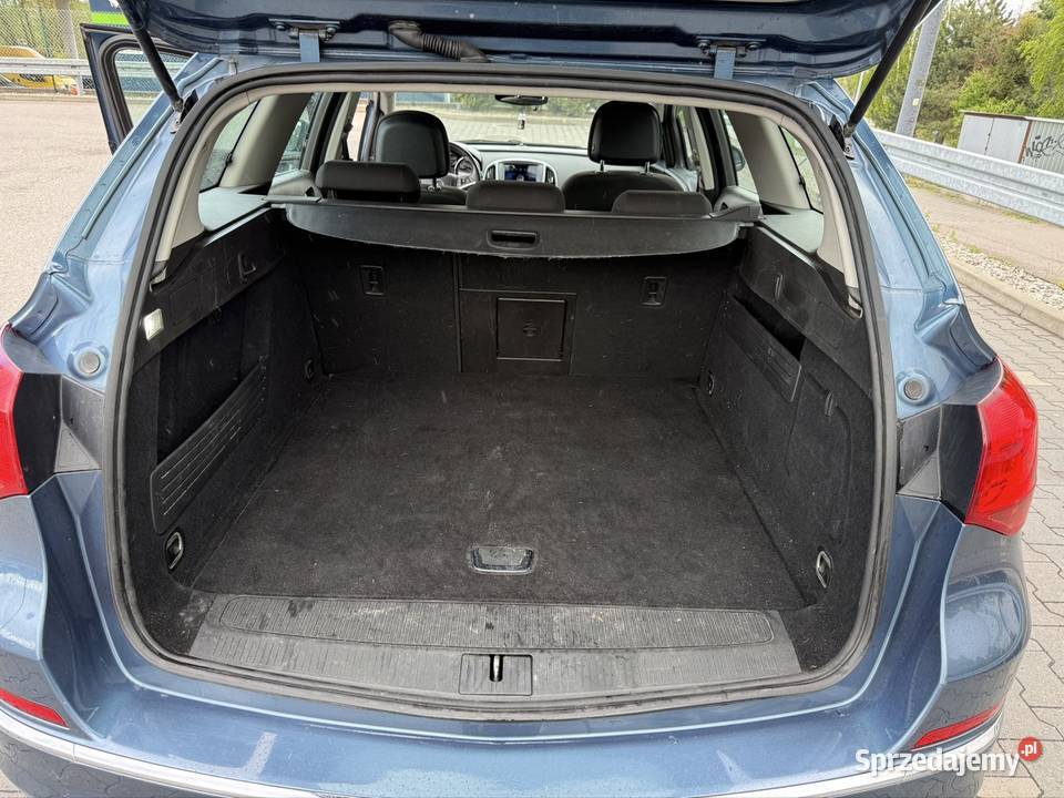 Opel Astra 14T Automat Rok produkcji 2014 Kowale sprzedam