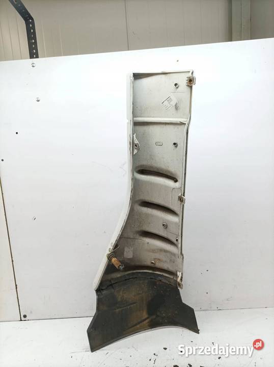 OSŁONA OWIEWKA NAROŻNIK PRAWY PRZÓD Iveco