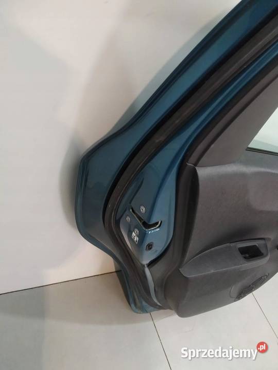 DRZWI LEWE TYŁ 788 Toyota Yaris III 20112020