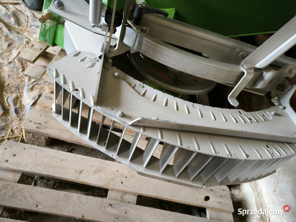 Rozsiewacz nawozu amazone zam 2000 novis wielkopolskie Września sprzedam