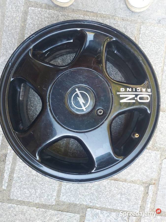 Sprzedam
Felgi alu na 5 śrub ET49 6Jx15 Opla Skawina