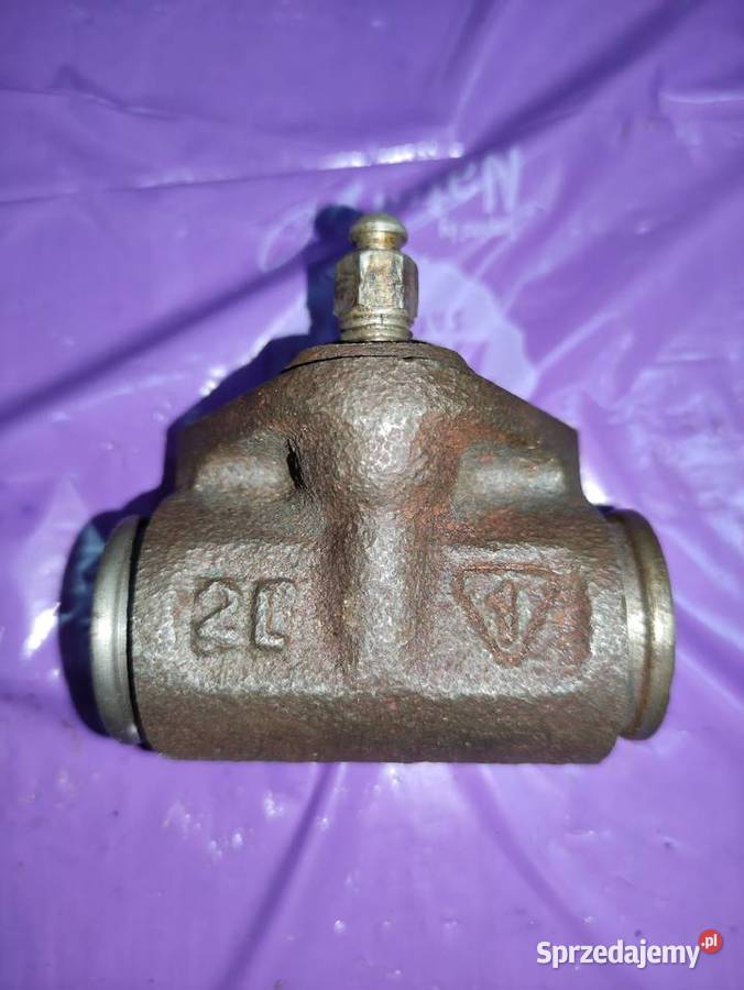 Części Fiat 126p panewka bendix cylinderek Przeworno