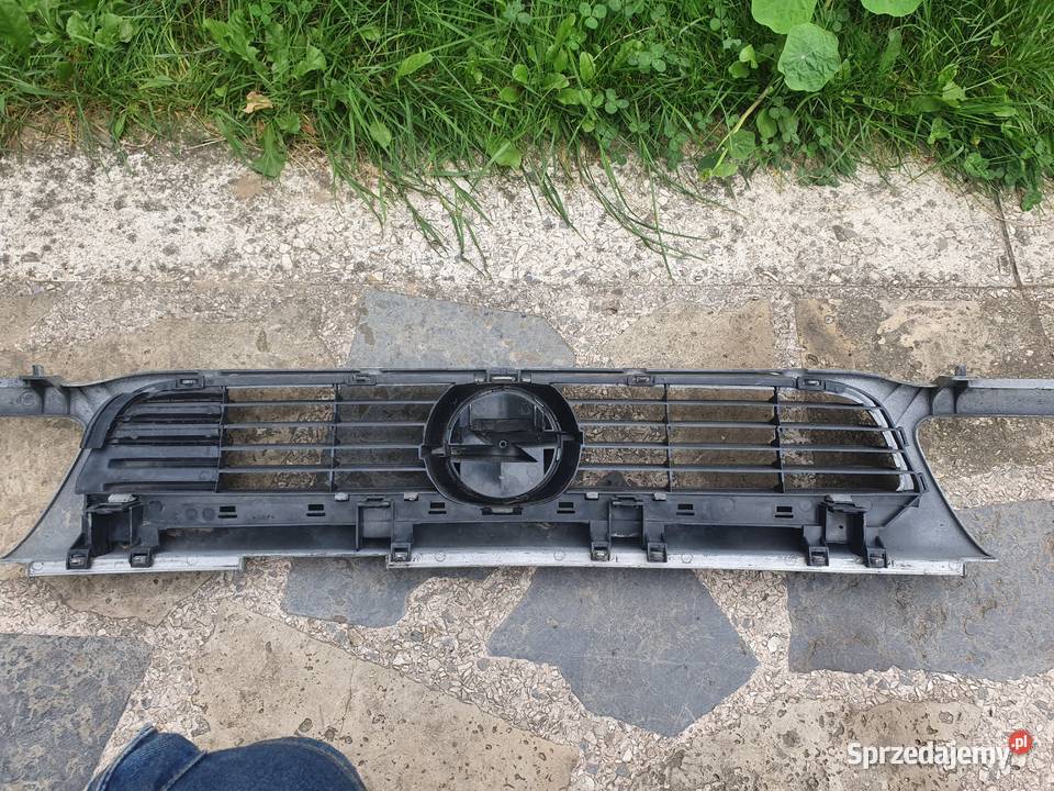 Grill atrapa chłodnicy Opel Astra F 9502 classic Atrapy sprzedam