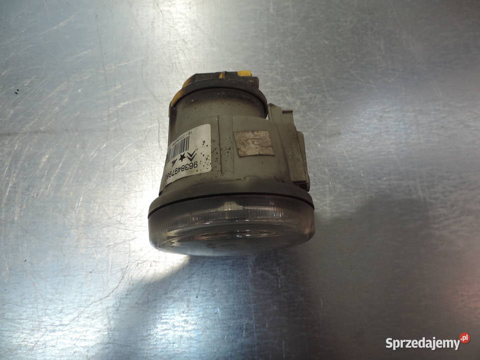 HALOGEN PRAWY RENAULT CLIO 2 Rok produkcji 2003 Nowy Sącz