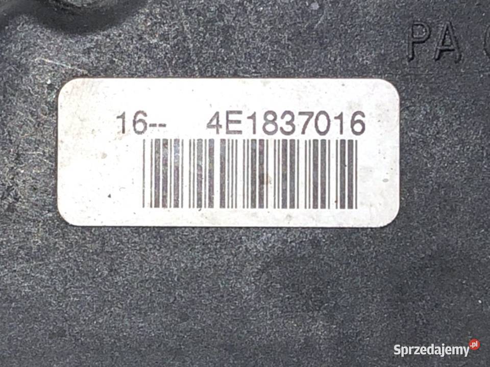 ZAMEK DRZWI PRAWY PRZÓD AUDI A3 8P Hatchback osobowe sprzedam