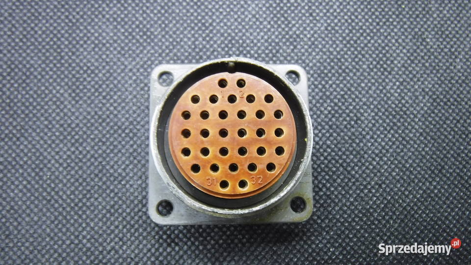 2RMD33B32G5W1 Uchwyt agregatowy 32 gniazda Nowy