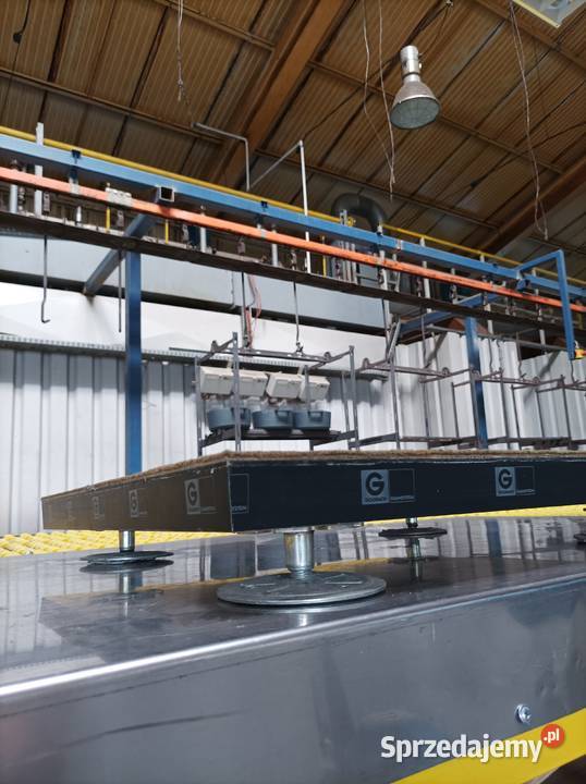 Płyty podłogi technicznej 600 x 600 x 40 mm Pieńsk