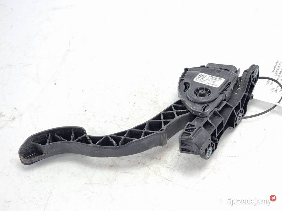 PEDAŁ VOLVO V40 31329057 Lipno